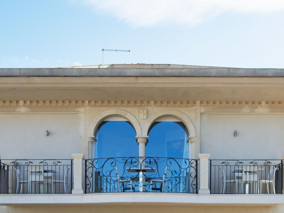 مبيت وإفطار أفولا Ermes المظهر الخارجي الصورة